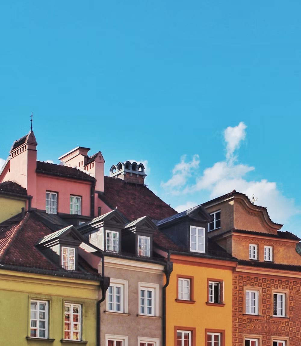 Casas de colores en la Plaza del Mercado de la Ciudad Vieja de Varsovia